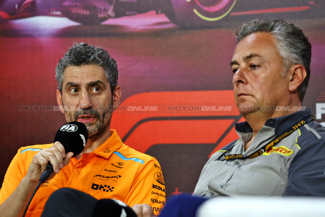 GP BRASILE, Andrea Stella (ITA) McLaren Team Principal e Mario Isola (ITA) Pirelli Racing Manager in the FIA Press Conference.

01.11.2024. Formula 1 World Championship, Rd 21, Brazilian Grand Prix, Sao Paulo, Brazil, Sprint Qualifiche Day.

- www.xpbimages.com, EMail: requests@xpbimages.com © Copyright: Charniaux / XPB Images