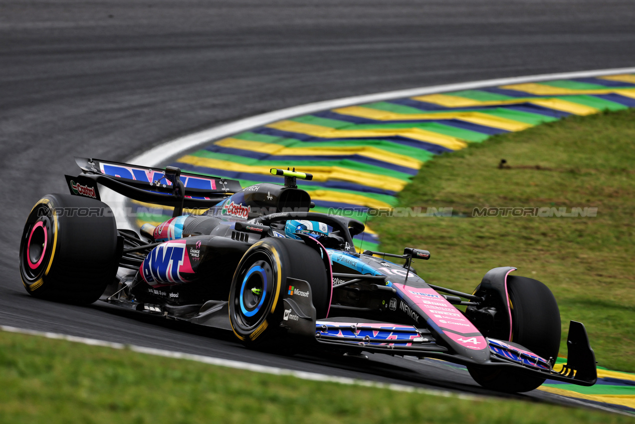 GP BRASILE, Pierre Gasly (FRA) Alpine F1 Team A524.

01.11.2024. Formula 1 World Championship, Rd 21, Brazilian Grand Prix, Sao Paulo, Brazil, Sprint Qualifiche Day.

 - www.xpbimages.com, EMail: requests@xpbimages.com © Copyright: Coates / XPB Images