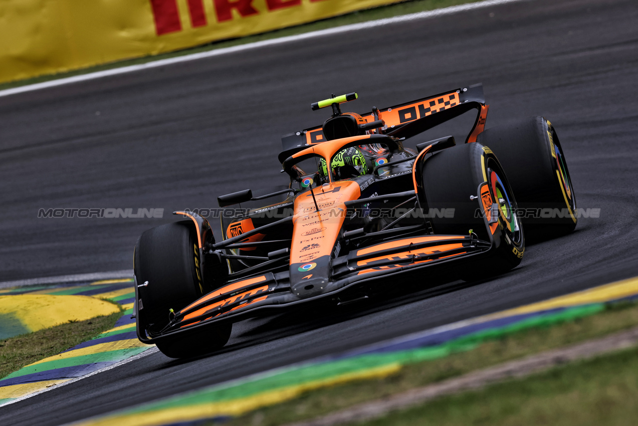 GP BRASILE, Lando Norris (GBR) McLaren MCL38.

01.11.2024. Formula 1 World Championship, Rd 21, Brazilian Grand Prix, Sao Paulo, Brazil, Sprint Qualifiche Day.

 - www.xpbimages.com, EMail: requests@xpbimages.com © Copyright: Staley / XPB Images