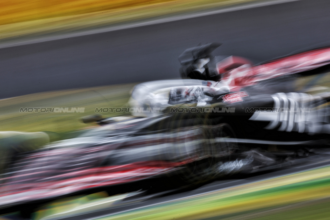 GP BRASILE, Oliver Bearman (GBR) Haas VF-24 Reserve Driver.

01.11.2024. Formula 1 World Championship, Rd 21, Brazilian Grand Prix, Sao Paulo, Brazil, Sprint Qualifiche Day.

 - www.xpbimages.com, EMail: requests@xpbimages.com © Copyright: Staley / XPB Images