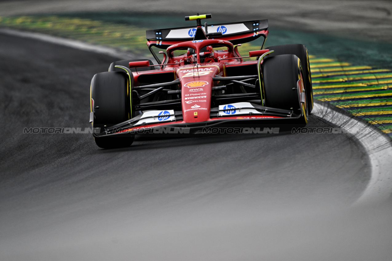 GP BRASILE, Carlos Sainz Jr (ESP) Ferrari SF-24.

01.11.2024. Formula 1 World Championship, Rd 21, Brazilian Grand Prix, Sao Paulo, Brazil, Sprint Qualifiche Day.

- www.xpbimages.com, EMail: requests@xpbimages.com © Copyright: Price / XPB Images