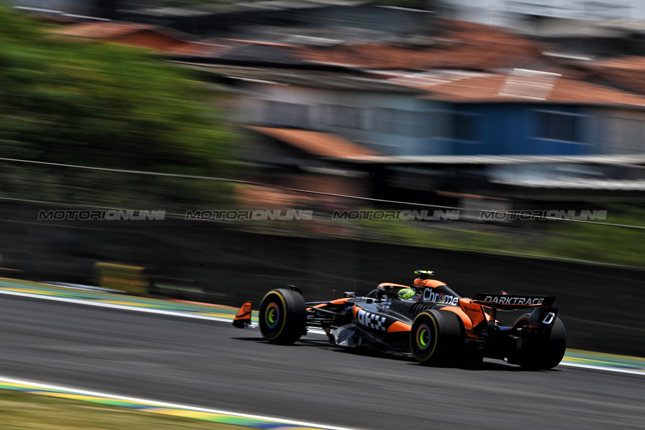 GP BRASILE, Lando Norris (GBR) McLaren MCL38.

01.11.2024. Formula 1 World Championship, Rd 21, Brazilian Grand Prix, Sao Paulo, Brazil, Sprint Qualifiche Day.

- www.xpbimages.com, EMail: requests@xpbimages.com © Copyright: Price / XPB Images