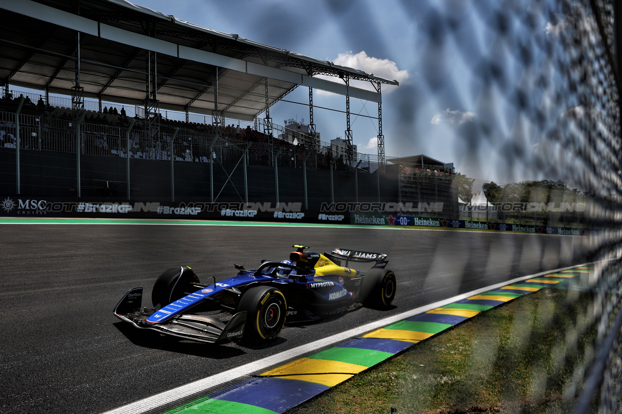 GP BRASILE, Franco Colapinto (ARG) Williams Racing FW46.

01.11.2024. Formula 1 World Championship, Rd 21, Brazilian Grand Prix, Sao Paulo, Brazil, Sprint Qualifiche Day.

- www.xpbimages.com, EMail: requests@xpbimages.com © Copyright: Charniaux / XPB Images