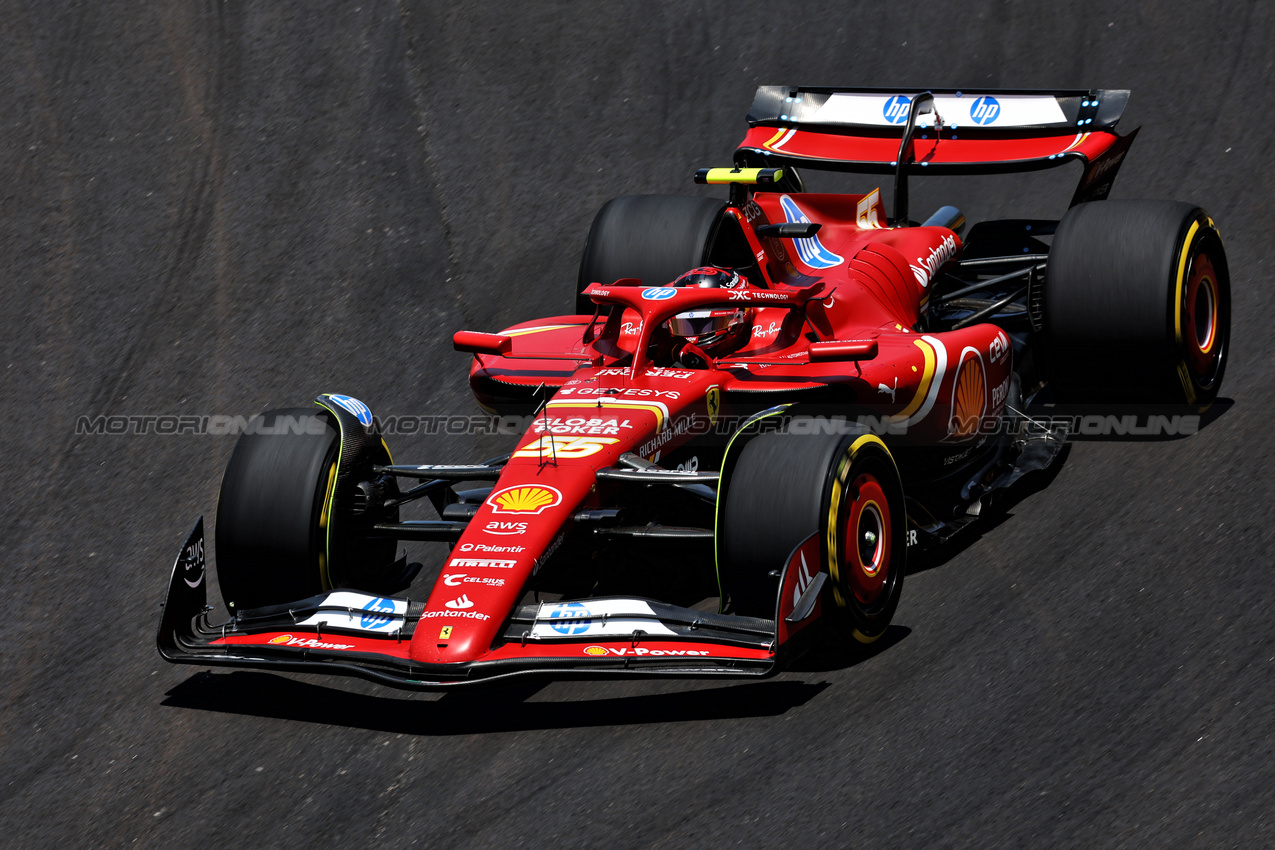 GP BRASILE, Carlos Sainz Jr (ESP) Ferrari SF-24.

01.11.2024. Formula 1 World Championship, Rd 21, Brazilian Grand Prix, Sao Paulo, Brazil, Sprint Qualifiche Day.

- www.xpbimages.com, EMail: requests@xpbimages.com © Copyright: Charniaux / XPB Images