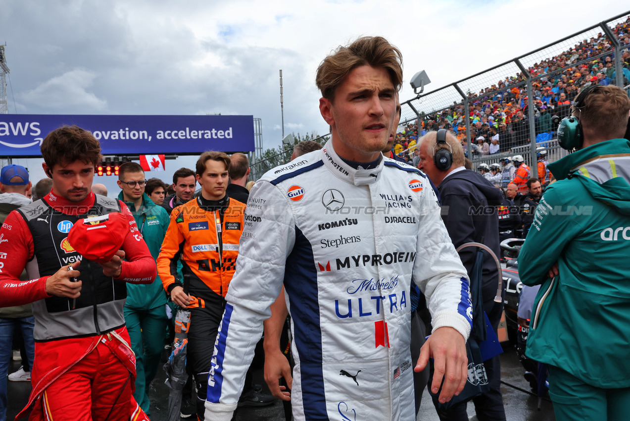 GP CANADA, Logan Sargeant (USA) Williams Racing on the grid.

09.06.2024. Formula 1 World Championship, Rd 9, Canadian Grand Prix, Montreal, Canada, Gara Day.

- www.xpbimages.com, EMail: requests@xpbimages.com © Copyright: Batchelor / XPB Images