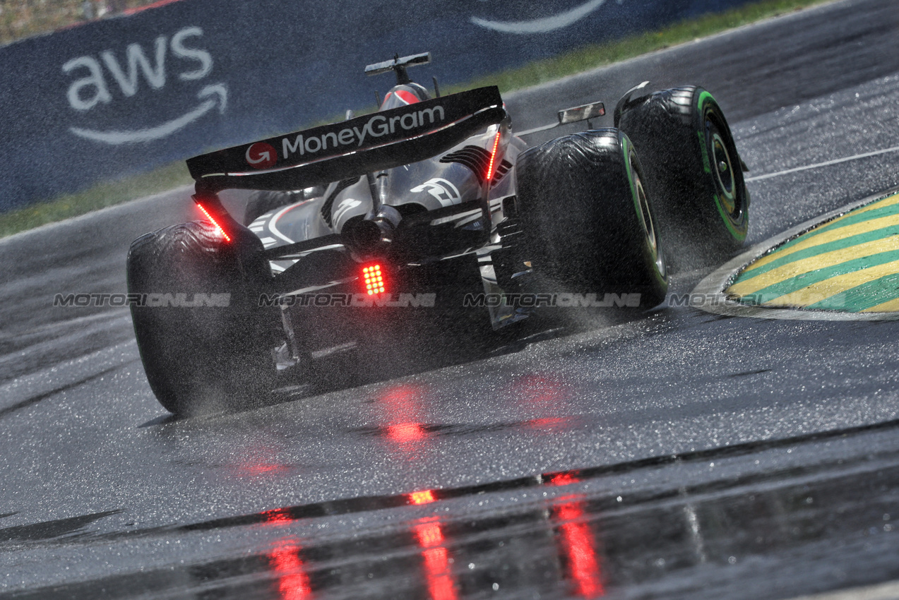 GP CANADA, Kevin Magnussen (DEN) Haas VF-24.

09.06.2024. Formula 1 World Championship, Rd 9, Canadian Grand Prix, Montreal, Canada, Gara Day.

- www.xpbimages.com, EMail: requests@xpbimages.com © Copyright: Batchelor / XPB Images