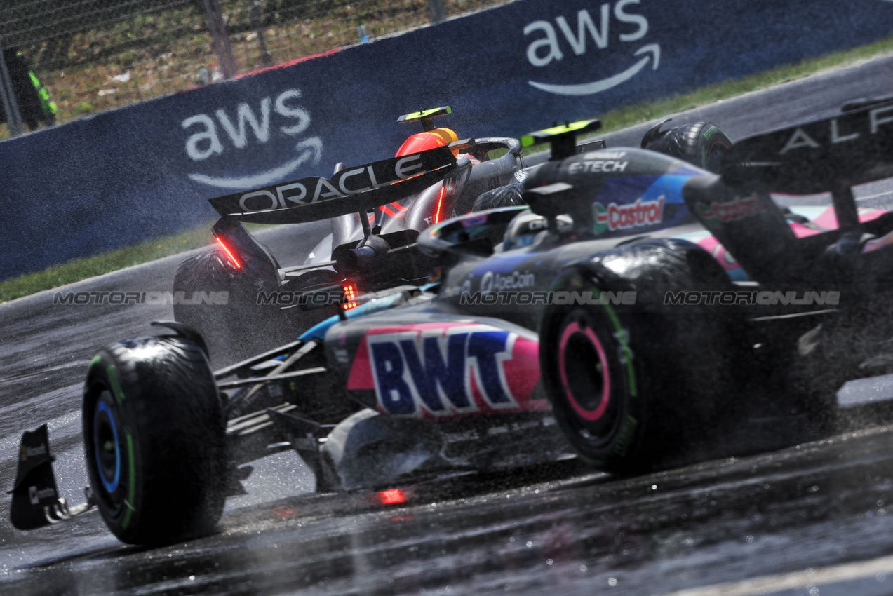 GP CANADA, Sergio Perez (MEX) Red Bull Racing RB20.

09.06.2024. Formula 1 World Championship, Rd 9, Canadian Grand Prix, Montreal, Canada, Gara Day.

- www.xpbimages.com, EMail: requests@xpbimages.com © Copyright: Batchelor / XPB Images