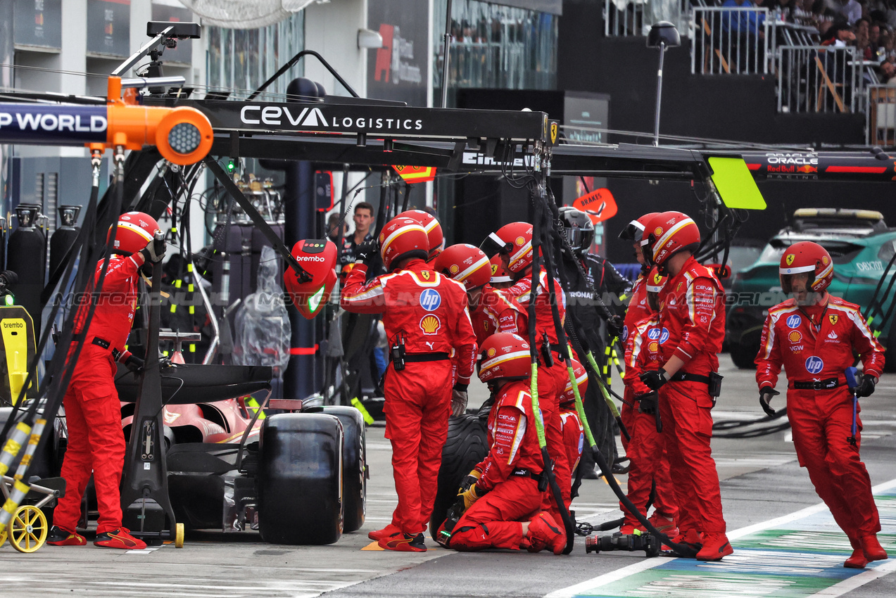 GP CANADA, Charles Leclerc (MON) Ferrari SF-24 makes a pit stop.

09.06.2024. Formula 1 World Championship, Rd 9, Canadian Grand Prix, Montreal, Canada, Gara Day.

- www.xpbimages.com, EMail: requests@xpbimages.com © Copyright: Batchelor / XPB Images