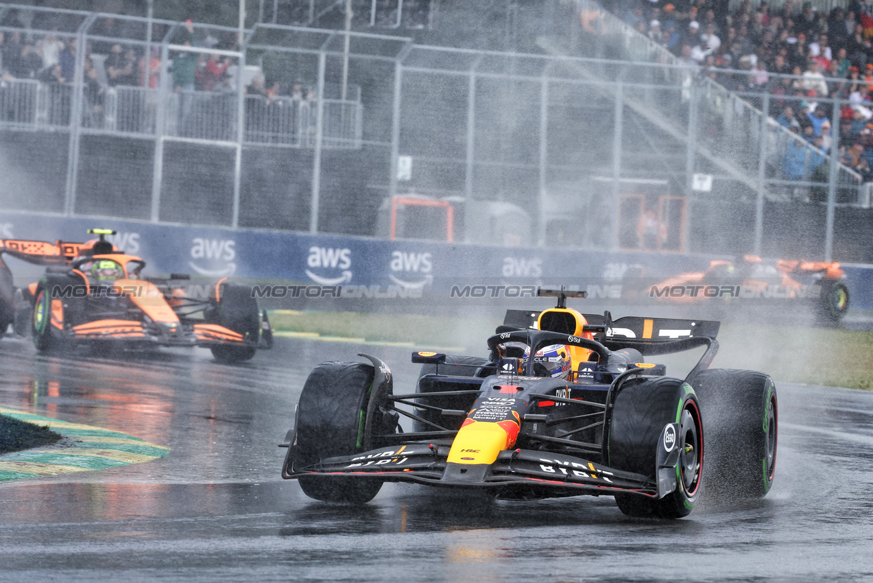 GP CANADA, Max Verstappen (NLD) Red Bull Racing RB20.

09.06.2024. Formula 1 World Championship, Rd 9, Canadian Grand Prix, Montreal, Canada, Gara Day.

- www.xpbimages.com, EMail: requests@xpbimages.com © Copyright: Batchelor / XPB Images