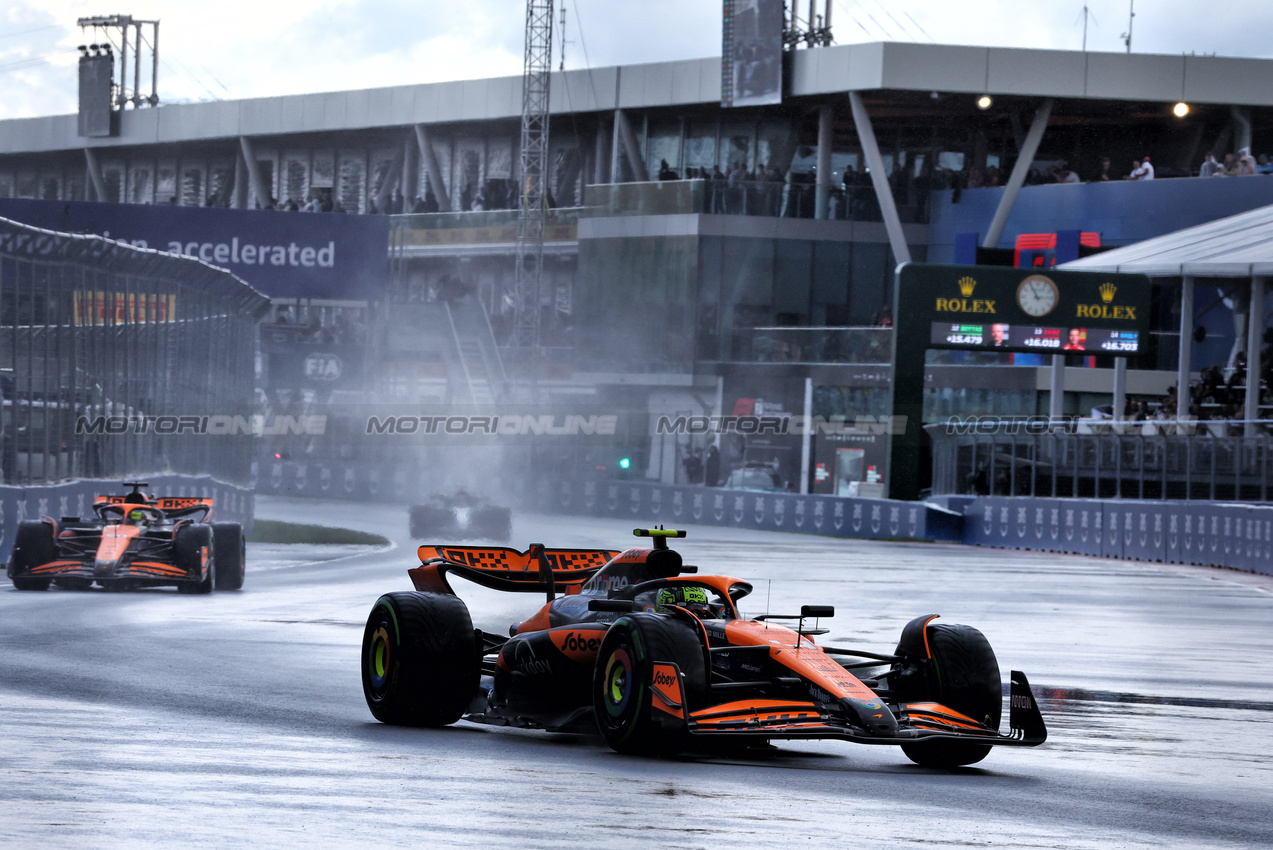 GP CANADA, Lando Norris (GBR) McLaren MCL38.

09.06.2024. Formula 1 World Championship, Rd 9, Canadian Grand Prix, Montreal, Canada, Gara Day.

- www.xpbimages.com, EMail: requests@xpbimages.com © Copyright: Charniaux / XPB Images