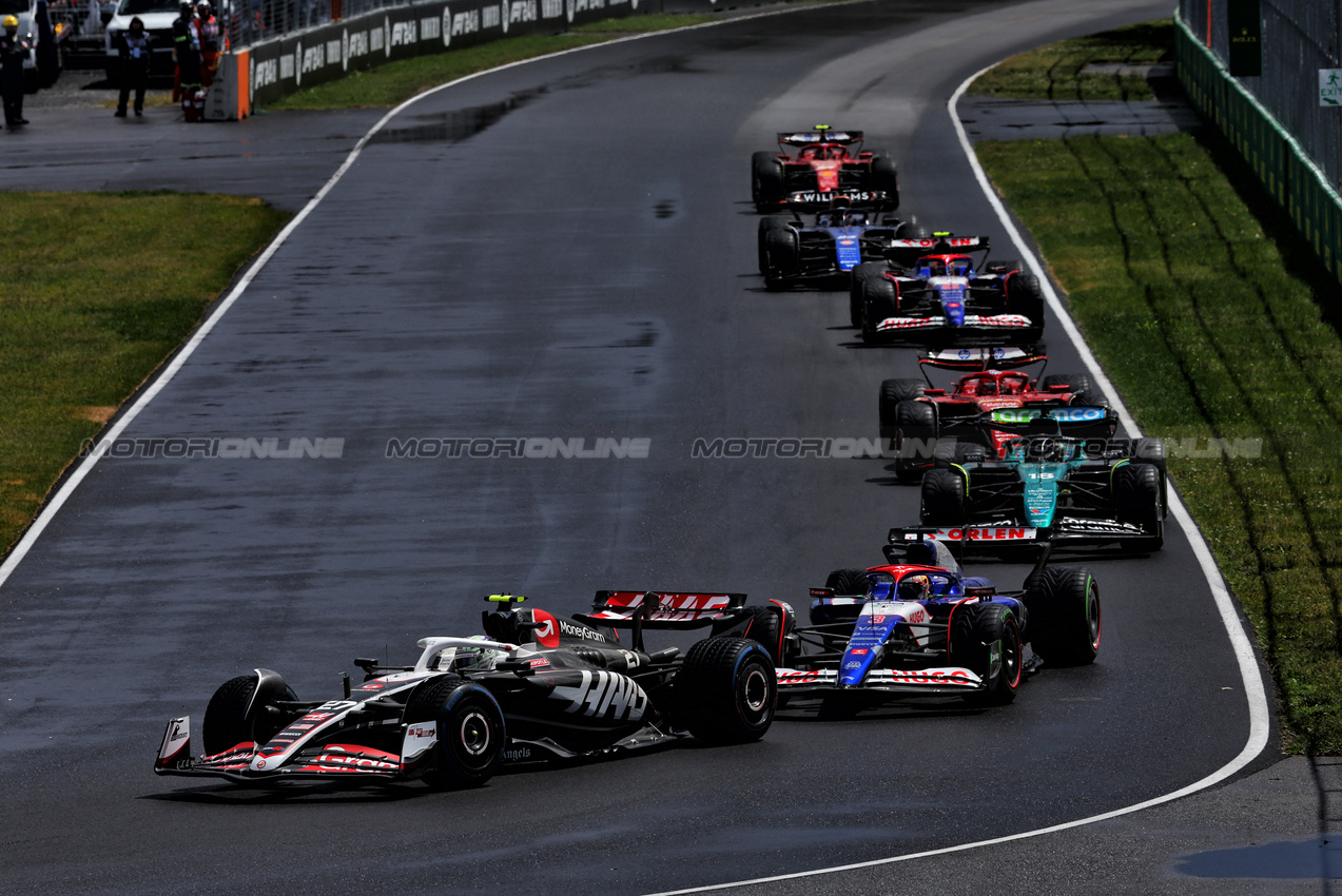 GP CANADA, Nico Hulkenberg (GER) Haas VF-24.

09.06.2024. Formula 1 World Championship, Rd 9, Canadian Grand Prix, Montreal, Canada, Gara Day.

 - www.xpbimages.com, EMail: requests@xpbimages.com © Copyright: Coates / XPB Images