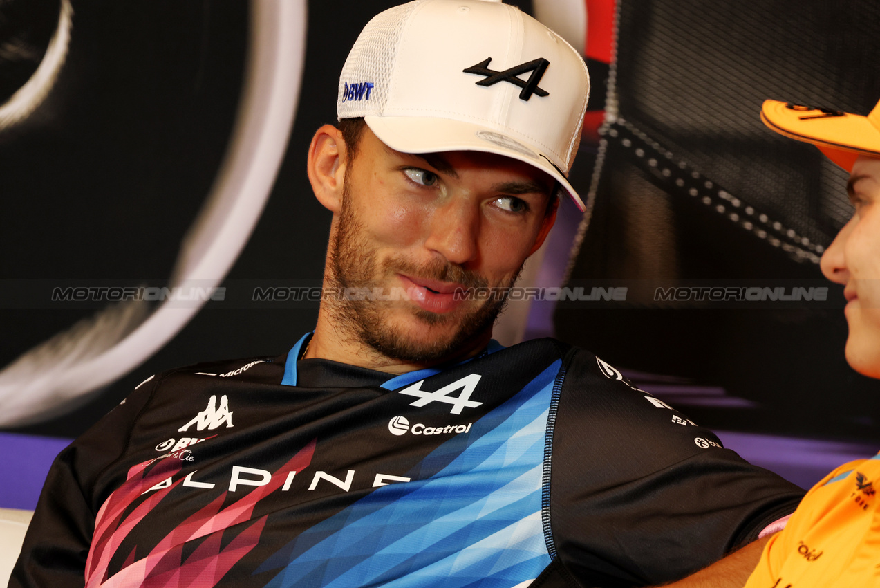 GP CANADA, (L to R): Pierre Gasly (FRA) Alpine F1 Team e Oscar Piastri (AUS) McLaren in the FIA Press Conference.

06.06.2024. Formula 1 World Championship, Rd 9, Canadian Grand Prix, Montreal, Canada, Preparation Day.

- www.xpbimages.com, EMail: requests@xpbimages.com © Copyright: Bearne / XPB Images