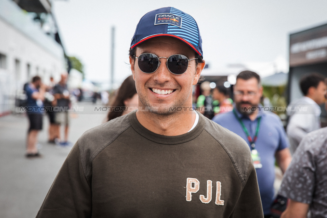 GP CANADA, Sergio Perez (MEX) Red Bull Racing.

06.06.2024. Formula 1 World Championship, Rd 9, Canadian Grand Prix, Montreal, Canada, Preparation Day.

- www.xpbimages.com, EMail: requests@xpbimages.com © Copyright: Bearne / XPB Images
