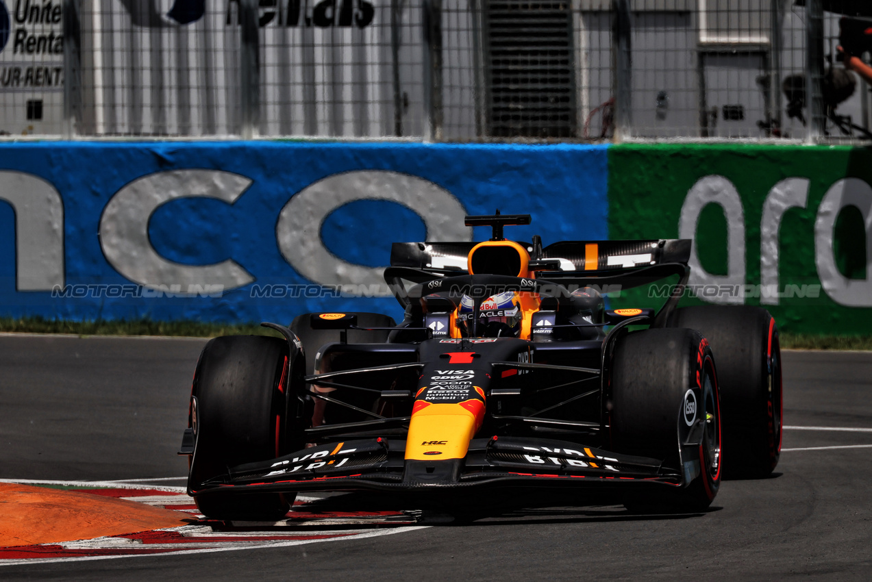 GP CANADA, Max Verstappen (NLD) Red Bull Racing RB20.

08.06.2024. Formula 1 World Championship, Rd 9, Canadian Grand Prix, Montreal, Canada, Qualifiche Day.

 - www.xpbimages.com, EMail: requests@xpbimages.com © Copyright: Coates / XPB Images