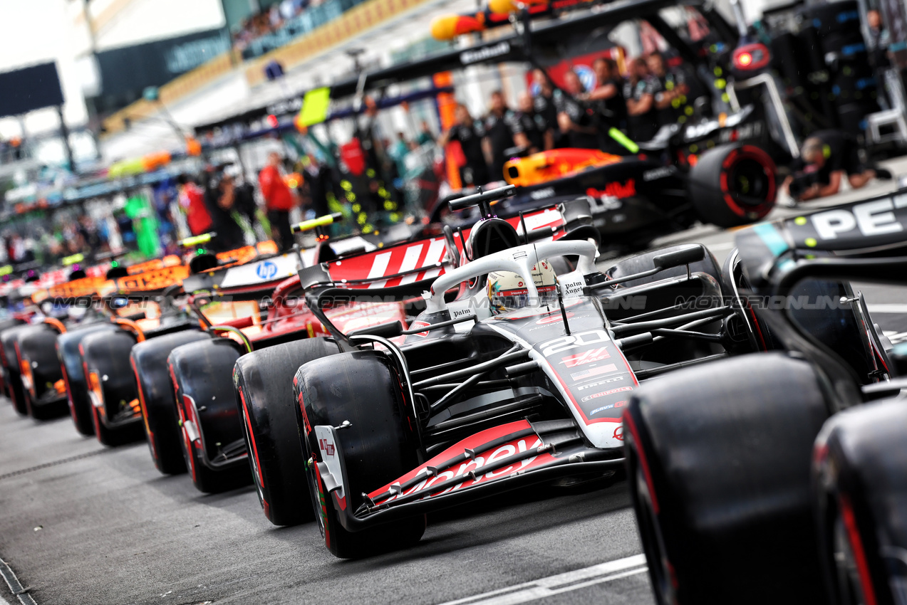 GP CANADA, Kevin Magnussen (DEN) Haas VF-24.

08.06.2024. Formula 1 World Championship, Rd 9, Canadian Grand Prix, Montreal, Canada, Qualifiche Day.

- www.xpbimages.com, EMail: requests@xpbimages.com © Copyright: Batchelor / XPB Images