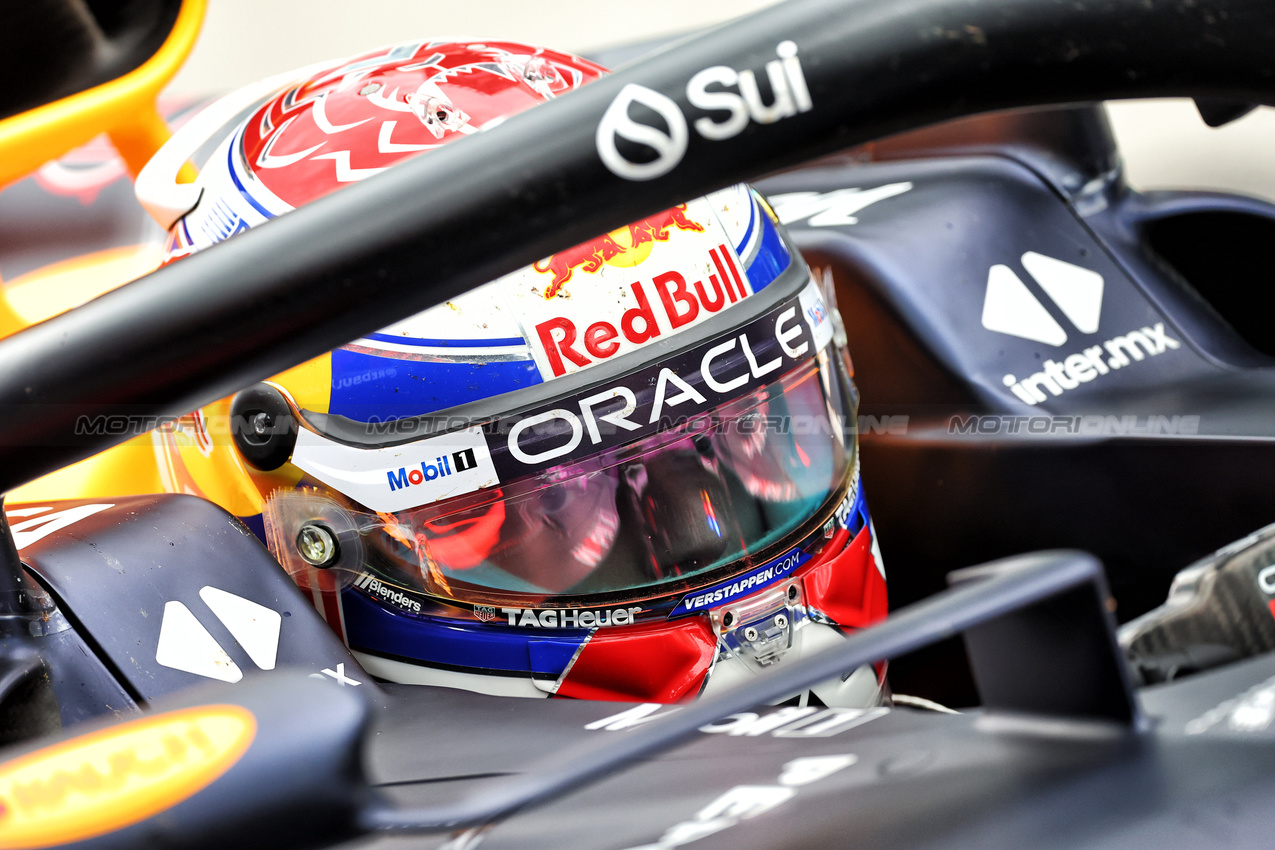 GP CANADA, Max Verstappen (NLD) Red Bull Racing RB20.

08.06.2024. Formula 1 World Championship, Rd 9, Canadian Grand Prix, Montreal, Canada, Qualifiche Day.

- www.xpbimages.com, EMail: requests@xpbimages.com © Copyright: Batchelor / XPB Images