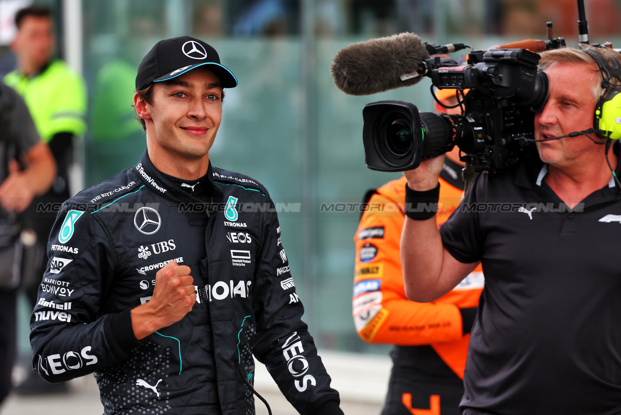 GP CANADA, George Russell (GBR) Mercedes AMG F1 celebrates his pole position in qualifying parc ferme.

08.06.2024. Formula 1 World Championship, Rd 9, Canadian Grand Prix, Montreal, Canada, Qualifiche Day.

- www.xpbimages.com, EMail: requests@xpbimages.com © Copyright: Batchelor / XPB Images