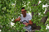 GP CANADA, Circuit Atmosfera - fan in a tree.

08.06.2024. Formula 1 World Championship, Rd 9, Canadian Grand Prix, Montreal, Canada, Qualifiche Day.

 - www.xpbimages.com, EMail: requests@xpbimages.com © Copyright: Coates / XPB Images