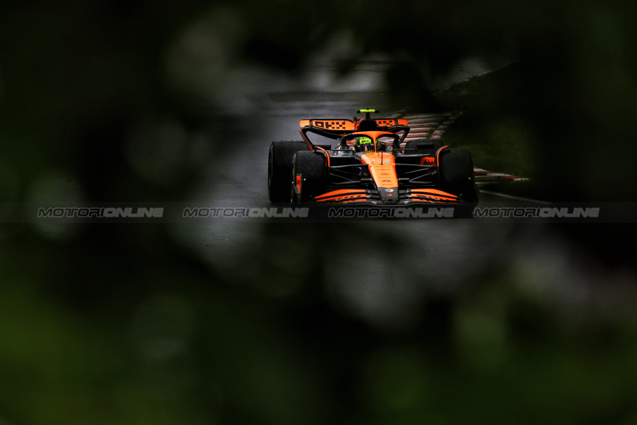 GP CANADA, Lando Norris (GBR) McLaren MCL38.

07.06.2024. Formula 1 World Championship, Rd 9, Canadian Grand Prix, Montreal, Canada, Practice Day.

- www.xpbimages.com, EMail: requests@xpbimages.com © Copyright: Charniaux / XPB Images