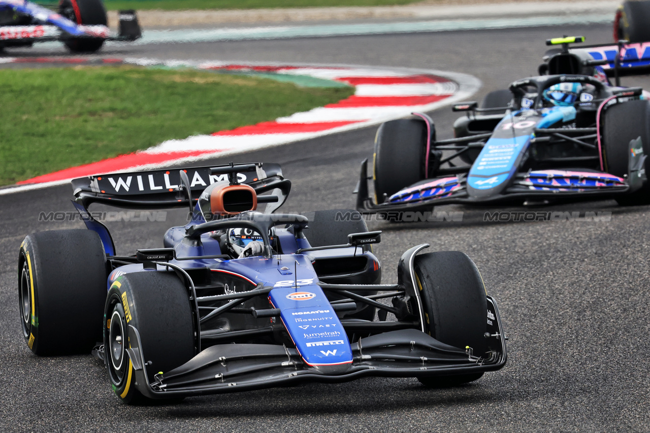 GP CINA, Alexander Albon (THA) Williams Racing FW46.

21.04.2024. Formula 1 World Championship, Rd 5, Chinese Grand Prix, Shanghai, China, Gara Day.

- www.xpbimages.com, EMail: requests@xpbimages.com © Copyright: Bearne / XPB Images