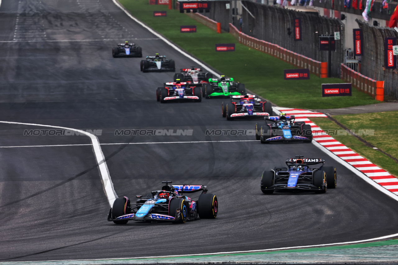 GP CINA, Esteban Ocon (FRA) Alpine F1 Team A524.

21.04.2024. Formula 1 World Championship, Rd 5, Chinese Grand Prix, Shanghai, China, Gara Day.

- www.xpbimages.com, EMail: requests@xpbimages.com © Copyright: Batchelor / XPB Images