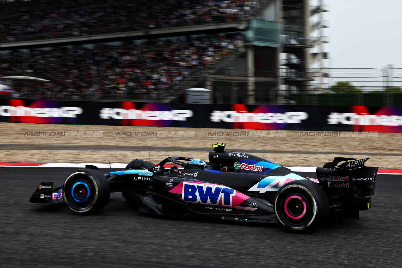 GP CINA, Pierre Gasly (FRA) Alpine F1 Team A524.

21.04.2024. Formula 1 World Championship, Rd 5, Chinese Grand Prix, Shanghai, China, Gara Day.

- www.xpbimages.com, EMail: requests@xpbimages.com © Copyright: Batchelor / XPB Images