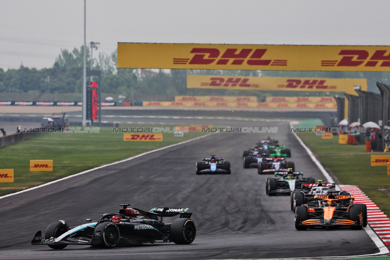 GP CINA, George Russell (GBR) Mercedes AMG F1 W15.

21.04.2024. Formula 1 World Championship, Rd 5, Chinese Grand Prix, Shanghai, China, Gara Day.

- www.xpbimages.com, EMail: requests@xpbimages.com © Copyright: Rew / XPB Images