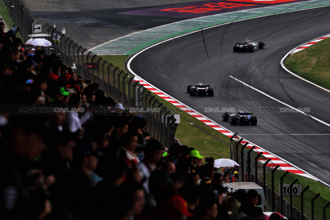 GP CINA, Alexander Albon (THA) Williams Racing FW46.

21.04.2024. Formula 1 World Championship, Rd 5, Chinese Grand Prix, Shanghai, China, Gara Day.

 - www.xpbimages.com, EMail: requests@xpbimages.com © Copyright: Coates / XPB Images