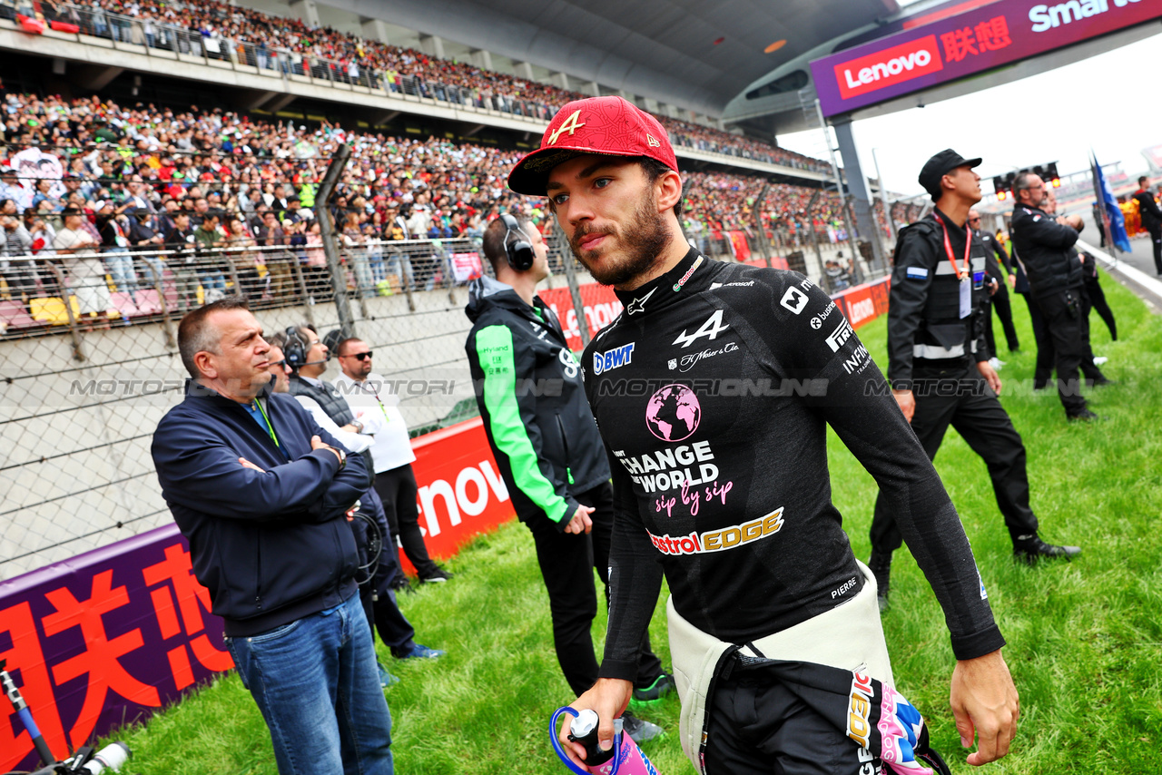 GP CINA, Pierre Gasly (FRA) Alpine F1 Team on the grid.

21.04.2024. Formula 1 World Championship, Rd 5, Chinese Grand Prix, Shanghai, China, Gara Day.

- www.xpbimages.com, EMail: requests@xpbimages.com © Copyright: Batchelor / XPB Images