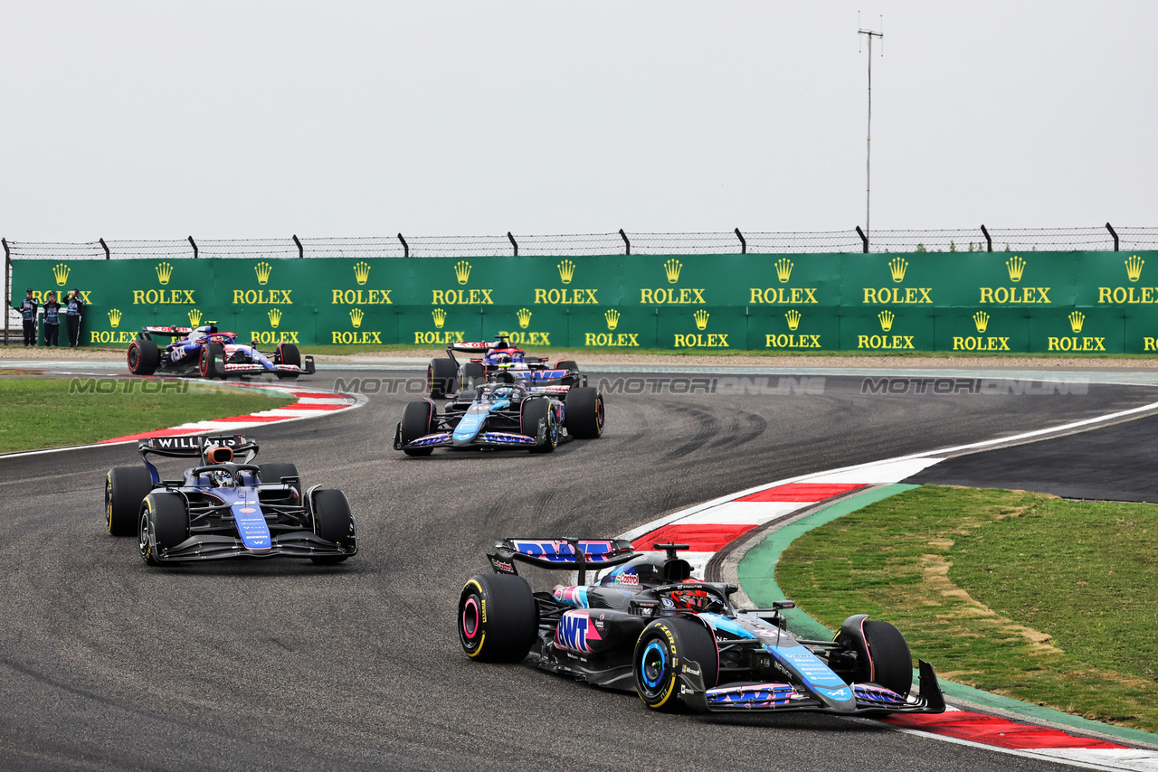 GP CINA, Esteban Ocon (FRA) Alpine F1 Team A524.

21.04.2024. Formula 1 World Championship, Rd 5, Chinese Grand Prix, Shanghai, China, Gara Day.

- www.xpbimages.com, EMail: requests@xpbimages.com © Copyright: Bearne / XPB Images