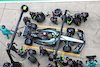 GP CINA, Lewis Hamilton (GBR) Mercedes AMG F1 W15 makes a pit stop.
21.04.2024. Formula 1 World Championship, Rd 5, Chinese Grand Prix, Shanghai, China, Gara Day.
- www.xpbimages.com, EMail: requests@xpbimages.com © Copyright: Bearne / XPB Images