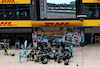 GP CINA, Lewis Hamilton (GBR) Mercedes AMG F1 W15 makes a pit stop.
21.04.2024. Formula 1 World Championship, Rd 5, Chinese Grand Prix, Shanghai, China, Gara Day.
 - www.xpbimages.com, EMail: requests@xpbimages.com © Copyright: Coates / XPB Images