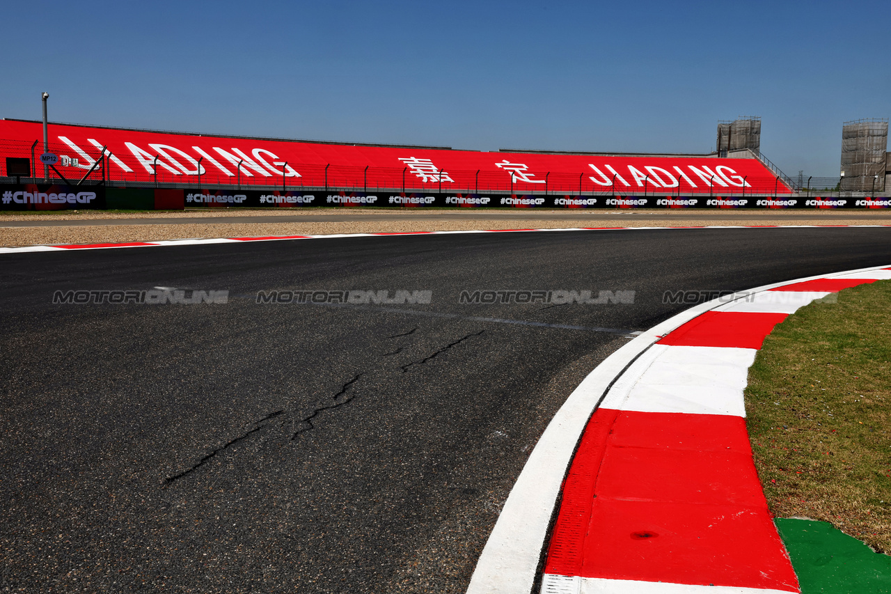 GP CINA, Circuit Atmosfera - track detail.

18.04.2024. Formula 1 World Championship, Rd 5, Chinese Grand Prix, Shanghai, China, Preparation Day.

- www.xpbimages.com, EMail: requests@xpbimages.com © Copyright: Batchelor / XPB Images