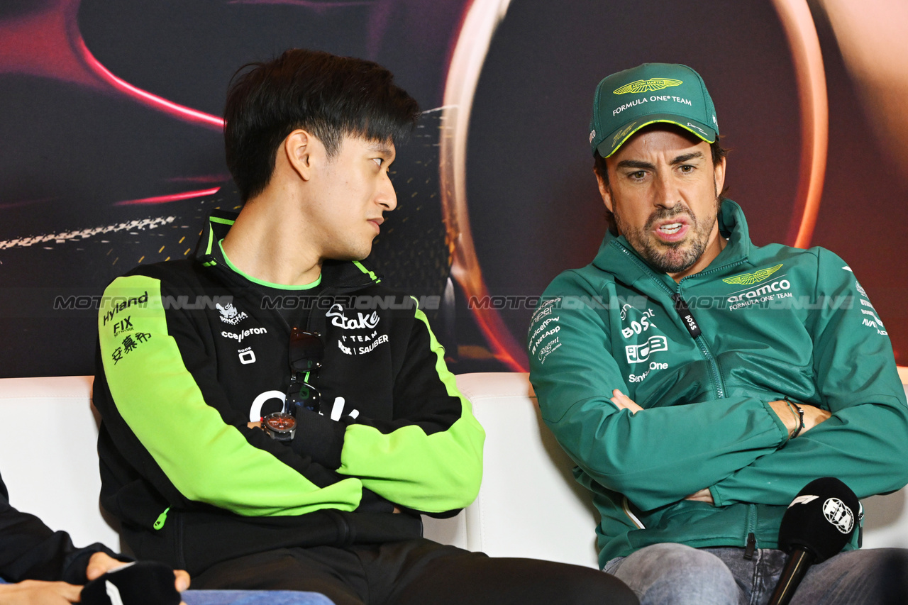 GP CINA, (L to R): Zhou Guanyu (CHN) Sauber e Fernando Alonso (ESP) Aston Martin F1 Team in the FIA Press Conference.

18.04.2024. Formula 1 World Championship, Rd 5, Chinese Grand Prix, Shanghai, China, Preparation Day.

- www.xpbimages.com, EMail: requests@xpbimages.com © Copyright: XPB Images