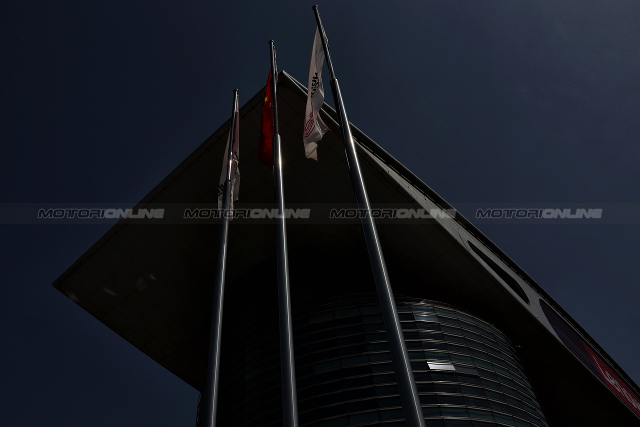 GP CINA, Circuit Atmosfera.

18.04.2024. Formula 1 World Championship, Rd 5, Chinese Grand Prix, Shanghai, China, Preparation Day.

- www.xpbimages.com, EMail: requests@xpbimages.com © Copyright: Rew / XPB Images