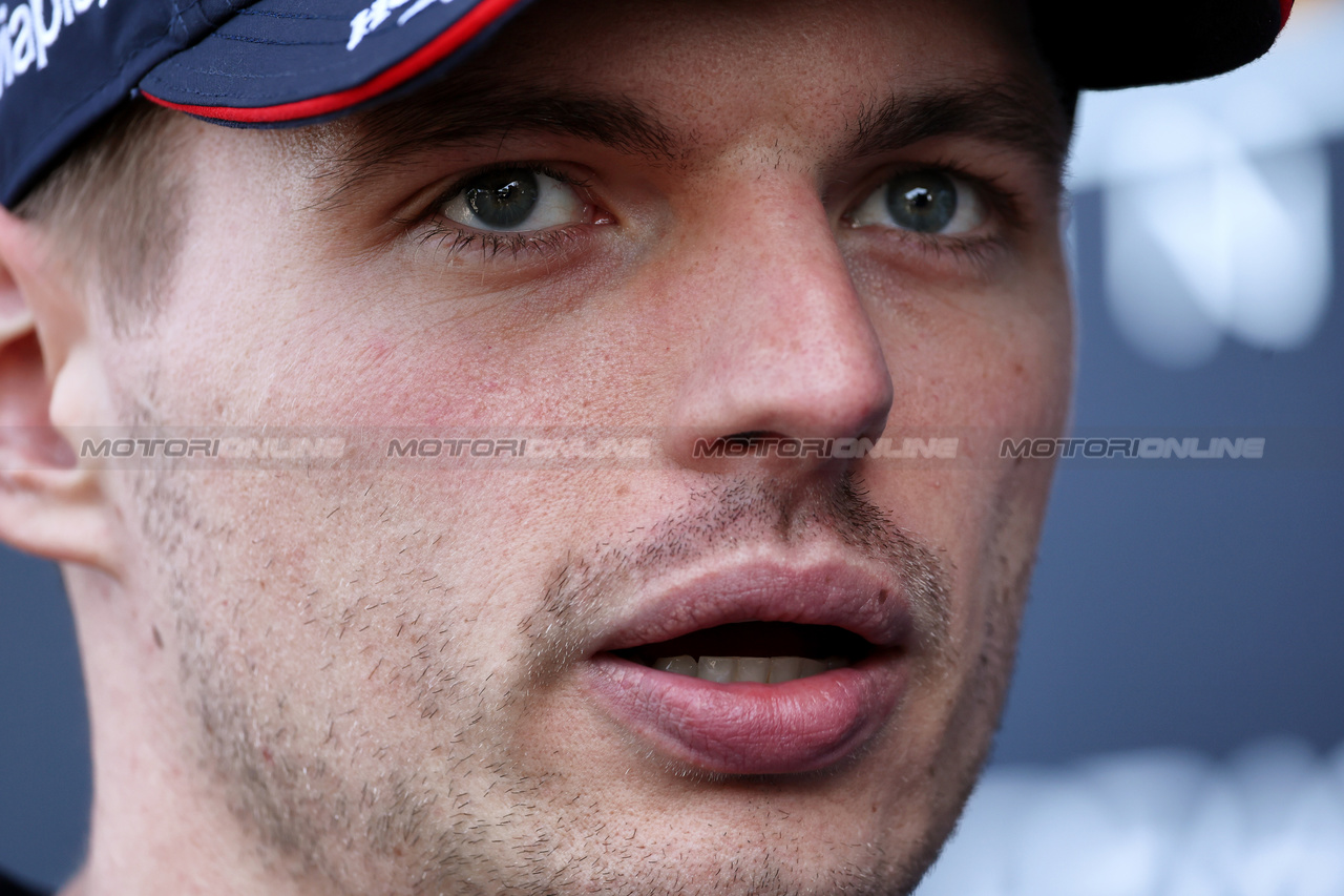 GP CINA, Max Verstappen (NLD) Red Bull Racing.

18.04.2024. Formula 1 World Championship, Rd 5, Chinese Grand Prix, Shanghai, China, Preparation Day.

- www.xpbimages.com, EMail: requests@xpbimages.com © Copyright: Rew / XPB Images