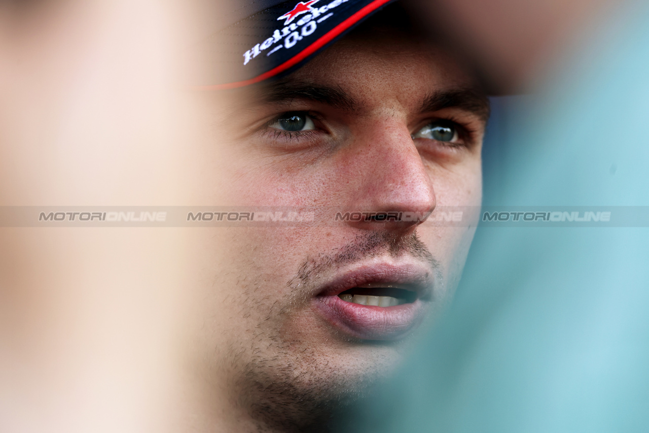 GP CINA, Max Verstappen (NLD) Red Bull Racing.

18.04.2024. Formula 1 World Championship, Rd 5, Chinese Grand Prix, Shanghai, China, Preparation Day.

- www.xpbimages.com, EMail: requests@xpbimages.com © Copyright: Rew / XPB Images