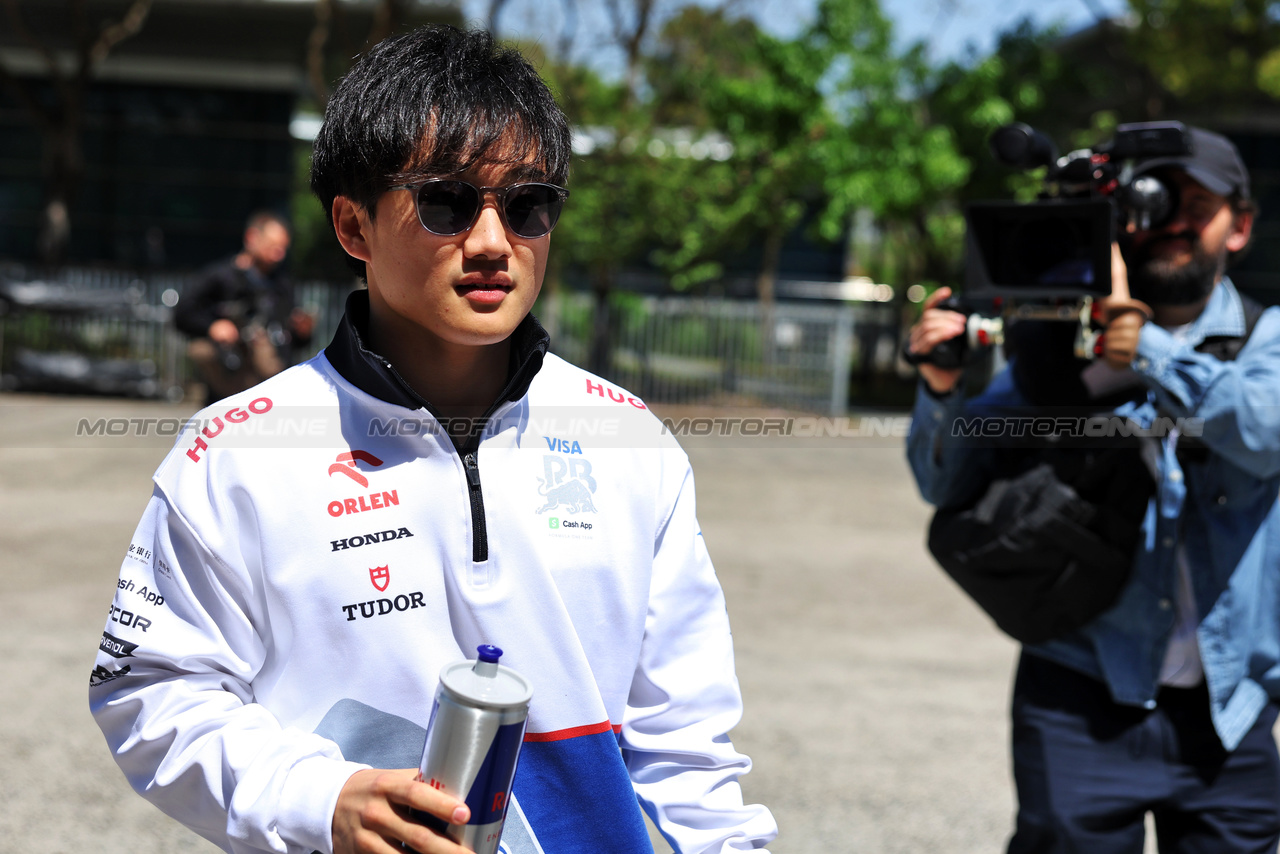 GP CINA, Yuki Tsunoda (JPN) RB.

18.04.2024. Formula 1 World Championship, Rd 5, Chinese Grand Prix, Shanghai, China, Preparation Day.

- www.xpbimages.com, EMail: requests@xpbimages.com © Copyright: Bearne / XPB Images