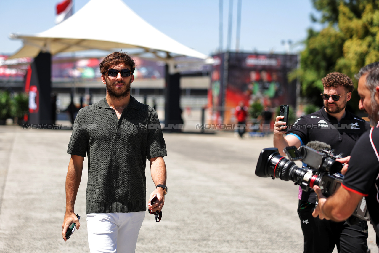 GP CINA, Pierre Gasly (FRA) Alpine F1 Team.

18.04.2024. Formula 1 World Championship, Rd 5, Chinese Grand Prix, Shanghai, China, Preparation Day.

- www.xpbimages.com, EMail: requests@xpbimages.com © Copyright: Bearne / XPB Images