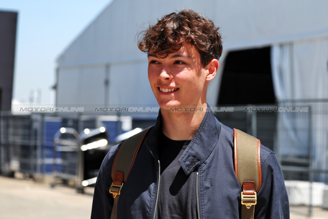 GP CINA, Oliver Bearman (GBR) Ferrari Reserve Driver.

18.04.2024. Formula 1 World Championship, Rd 5, Chinese Grand Prix, Shanghai, China, Preparation Day.

- www.xpbimages.com, EMail: requests@xpbimages.com © Copyright: Rew / XPB Images