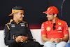 GP CINA, (L to R): Lando Norris (GBR) McLaren e Charles Leclerc (MON) Ferrari in the FIA Press Conference.
18.04.2024. Formula 1 World Championship, Rd 5, Chinese Grand Prix, Shanghai, China, Preparation Day.
- www.xpbimages.com, EMail: requests@xpbimages.com © Copyright: XPB Images