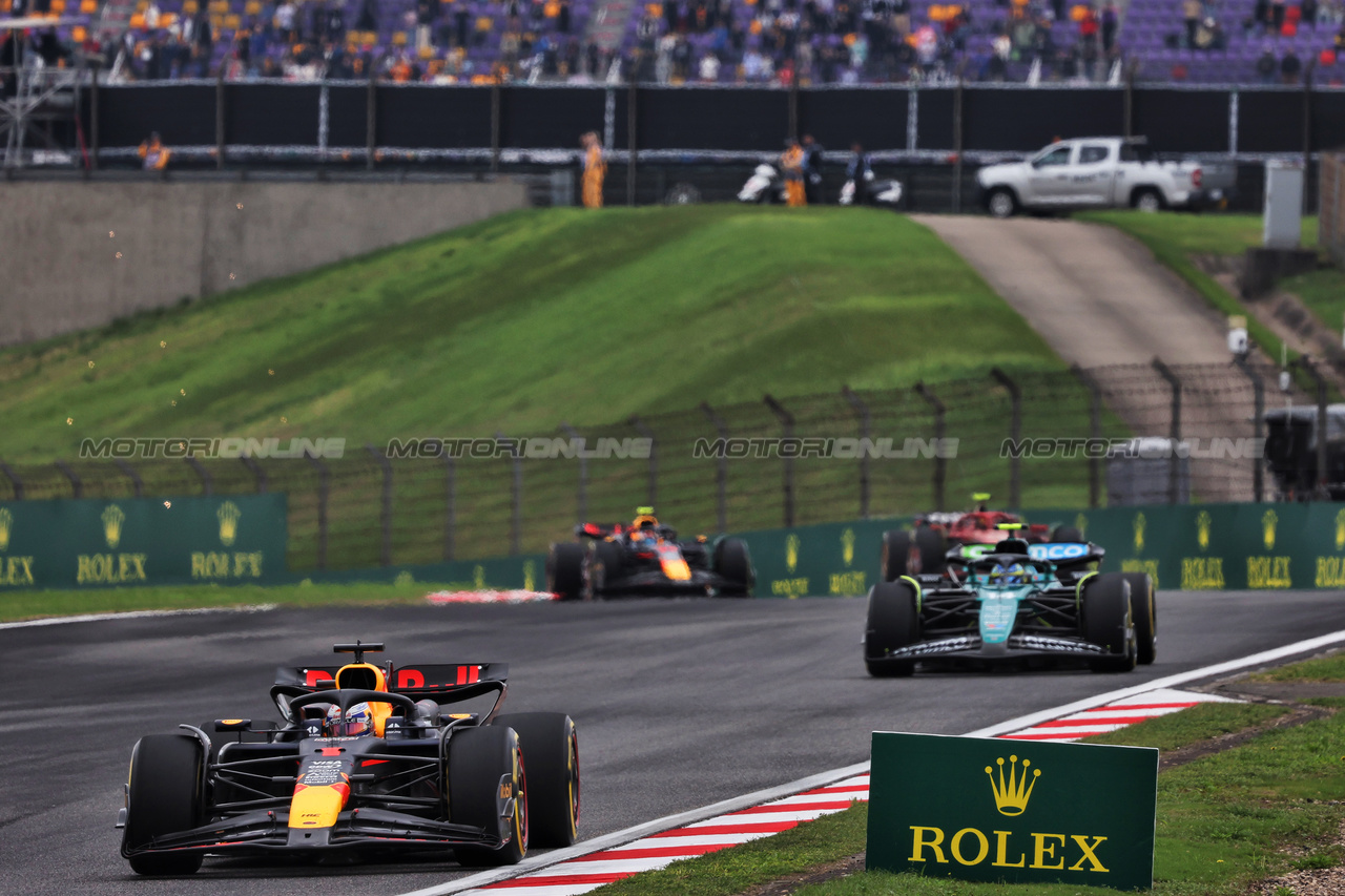 GP CINA, Max Verstappen (NLD) Red Bull Racing RB20.

20.04.2024. Formula 1 World Championship, Rd 5, Chinese Grand Prix, Shanghai, China, Sprint e Qualifiche Day.

- www.xpbimages.com, EMail: requests@xpbimages.com © Copyright: Rew / XPB Images