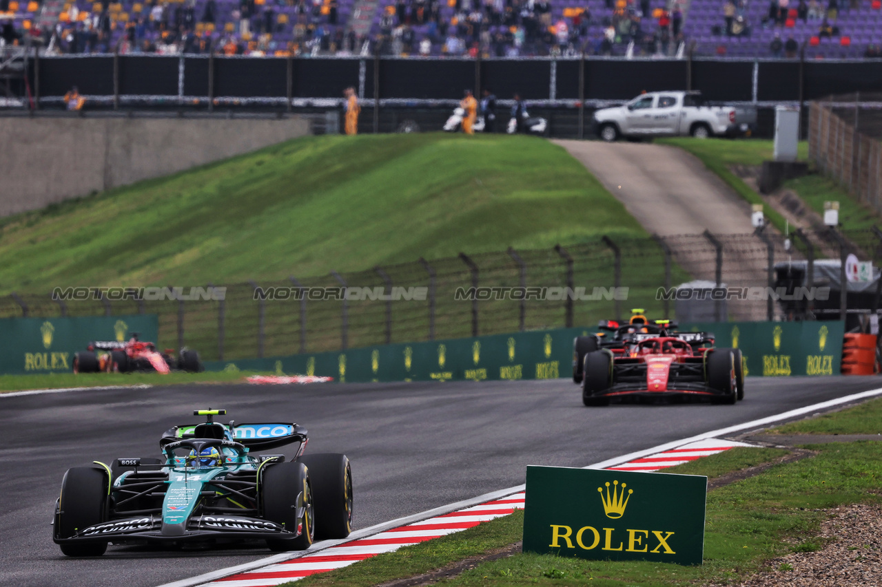 GP CINA, Fernando Alonso (ESP) Aston Martin F1 Team AMR24.

20.04.2024. Formula 1 World Championship, Rd 5, Chinese Grand Prix, Shanghai, China, Sprint e Qualifiche Day.

- www.xpbimages.com, EMail: requests@xpbimages.com © Copyright: Rew / XPB Images