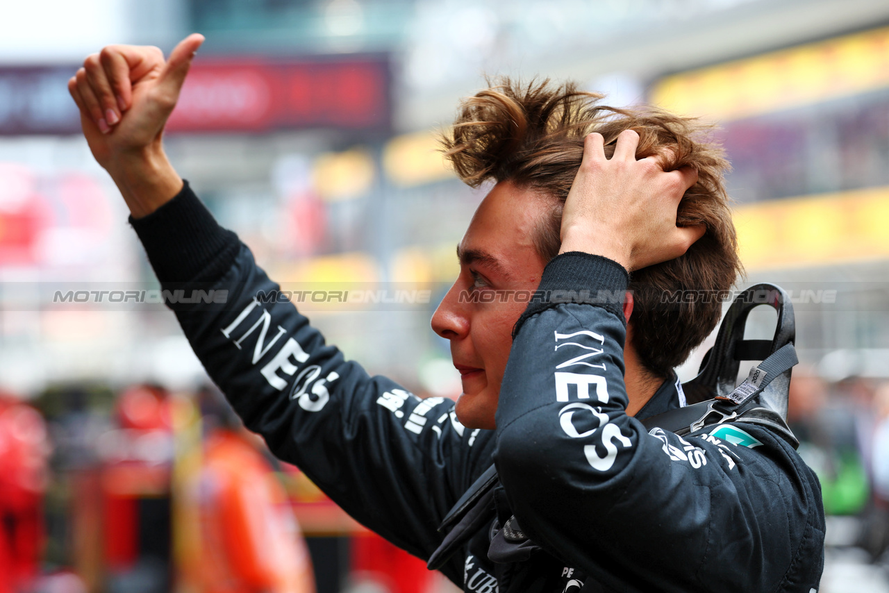 GP CINA, George Russell (GBR) Mercedes AMG F1 on the grid.

20.04.2024. Formula 1 World Championship, Rd 5, Chinese Grand Prix, Shanghai, China, Sprint e Qualifiche Day.

 - www.xpbimages.com, EMail: requests@xpbimages.com © Copyright: Coates / XPB Images