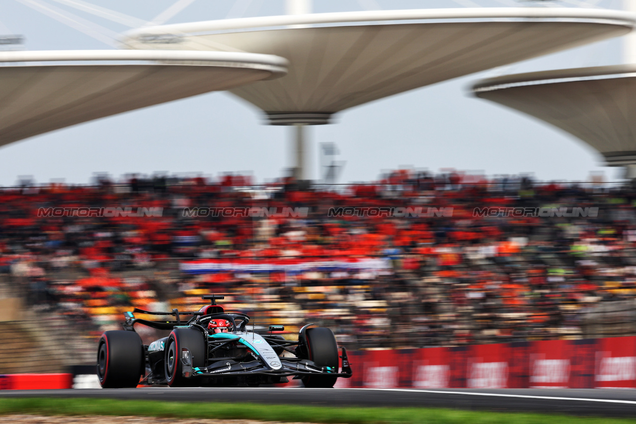 GP CINA, George Russell (GBR) Mercedes AMG F1 W15.

20.04.2024. Formula 1 World Championship, Rd 5, Chinese Grand Prix, Shanghai, China, Sprint e Qualifiche Day.

- www.xpbimages.com, EMail: requests@xpbimages.com © Copyright: Batchelor / XPB Images