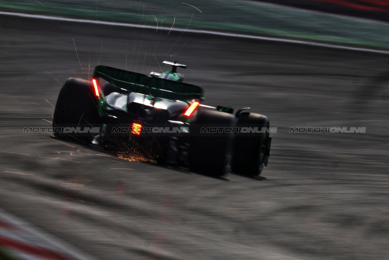 GP CINA, Valtteri Bottas (FIN) Sauber C44.

20.04.2024. Formula 1 World Championship, Rd 5, Chinese Grand Prix, Shanghai, China, Sprint e Qualifiche Day.

 - www.xpbimages.com, EMail: requests@xpbimages.com © Copyright: Coates / XPB Images