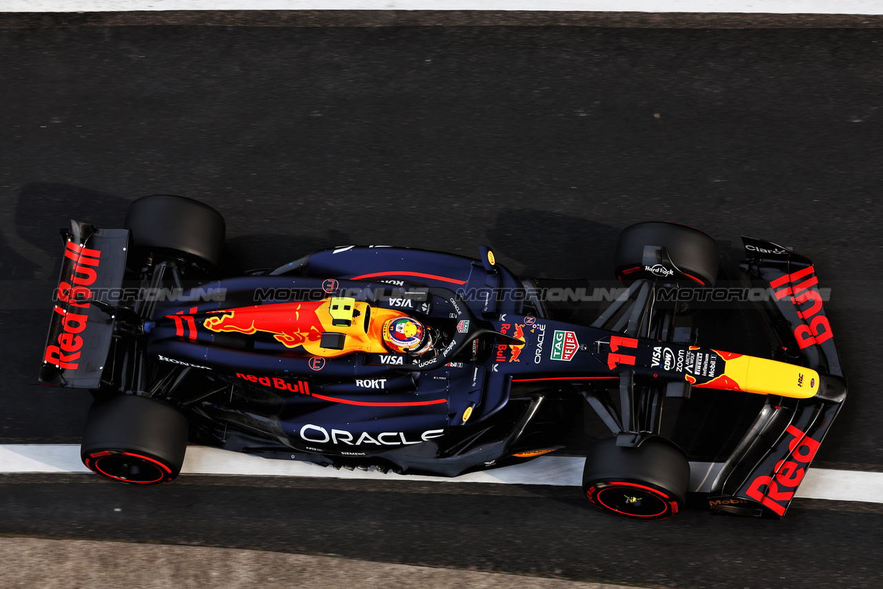 GP CINA, Sergio Perez (MEX) Red Bull Racing RB20.

20.04.2024. Formula 1 World Championship, Rd 5, Chinese Grand Prix, Shanghai, China, Sprint e Qualifiche Day.

 - www.xpbimages.com, EMail: requests@xpbimages.com © Copyright: Coates / XPB Images