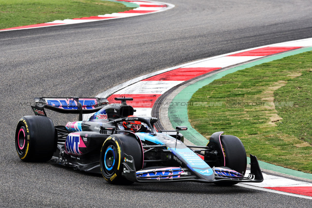 GP CINA, Esteban Ocon (FRA) Alpine F1 Team A524.

20.04.2024. Formula 1 World Championship, Rd 5, Chinese Grand Prix, Shanghai, China, Sprint e Qualifiche Day.

- www.xpbimages.com, EMail: requests@xpbimages.com © Copyright: Bearne / XPB Images