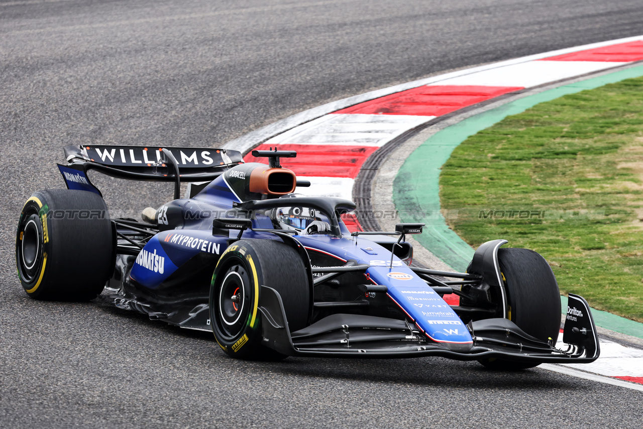 GP CINA, Alexander Albon (THA) Williams Racing FW46.

20.04.2024. Formula 1 World Championship, Rd 5, Chinese Grand Prix, Shanghai, China, Sprint e Qualifiche Day.

- www.xpbimages.com, EMail: requests@xpbimages.com © Copyright: Bearne / XPB Images