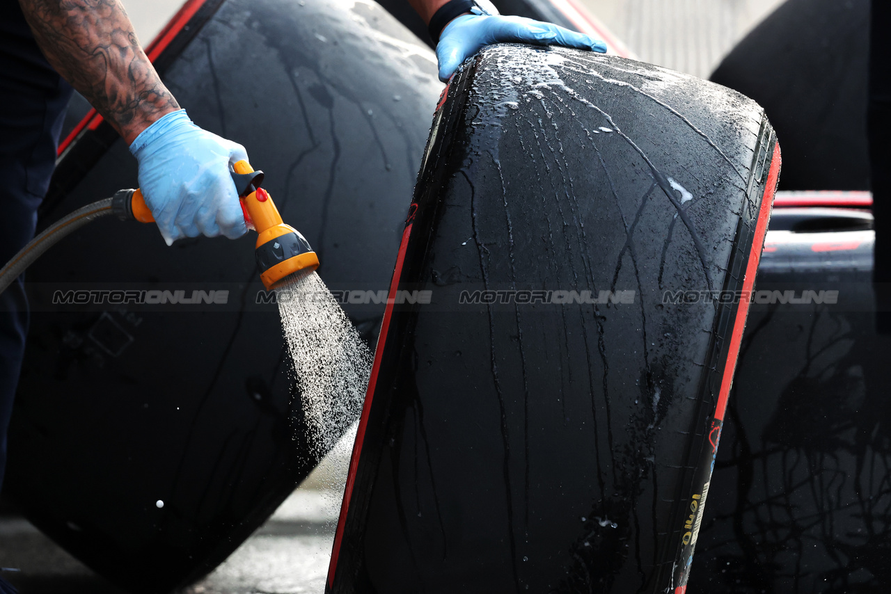 GP CINA, Pirelli tyre washing.

20.04.2024. Formula 1 World Championship, Rd 5, Chinese Grand Prix, Shanghai, China, Sprint e Qualifiche Day.

- www.xpbimages.com, EMail: requests@xpbimages.com © Copyright: Rew / XPB Images